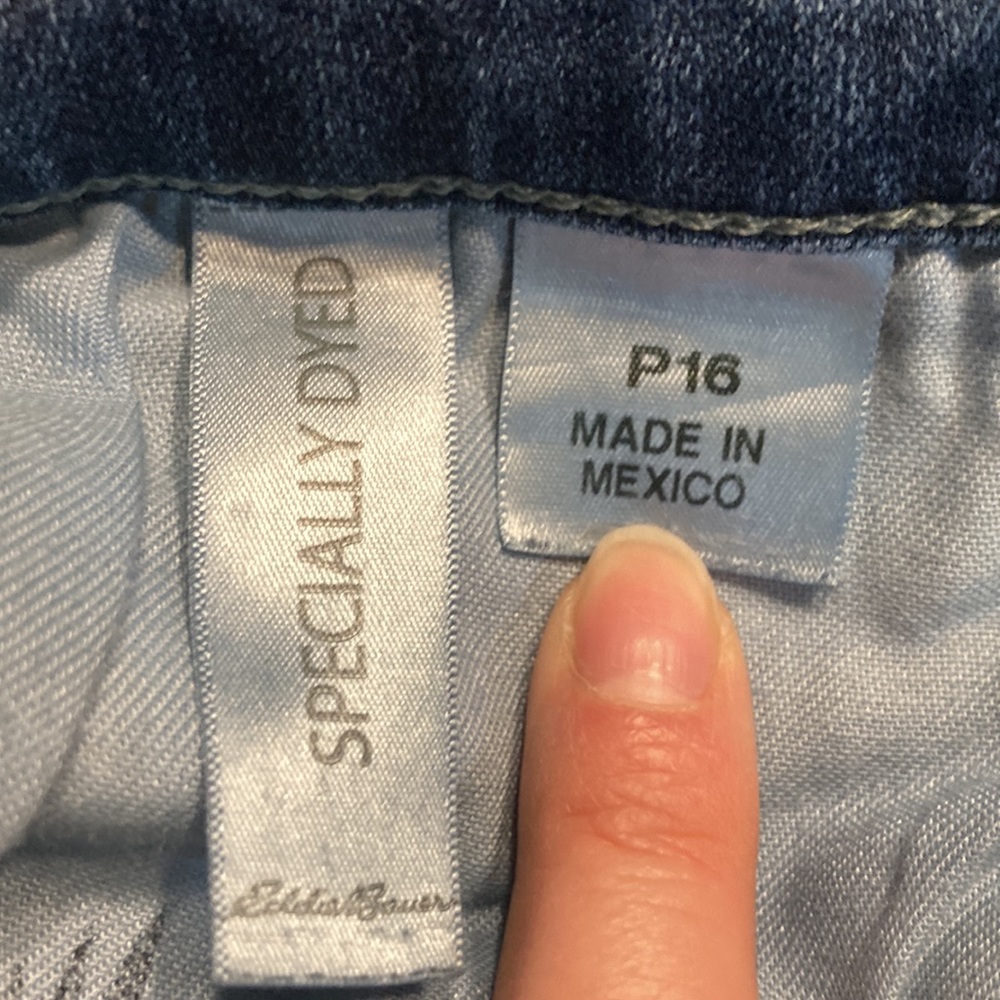 Eddie Bauer size P16 boyfriend slim jeans (#2) - Picture 6 of 7